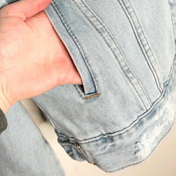 Women’s Denim Jean Jacket Distressed Light blue wash Oversized Size Small NWT - Picture 12 of 15